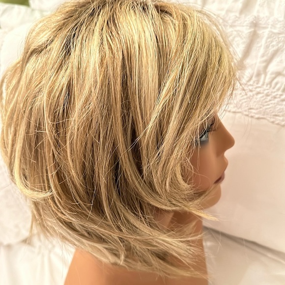 RENEE OF PARIS Cameron Creamy Toffee-R Brand-New with tags. Only tried on. - Picture 5 of 7